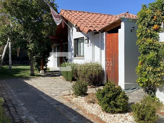 Casa En Venta En El Polo De Machali