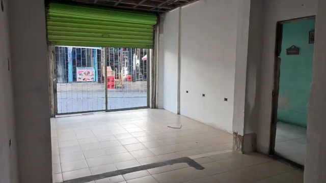 Se Vende Local 45m2 El Cementerio