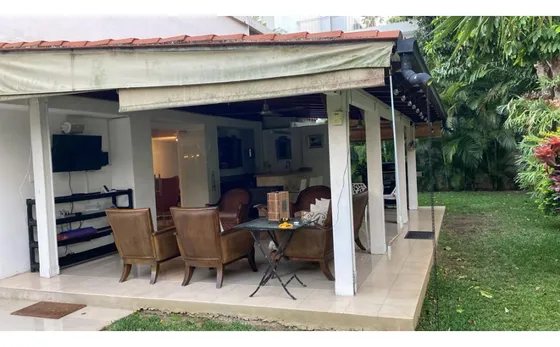 Se Vende Casa 663m² 4h+s/7b+s/4e San Roman
