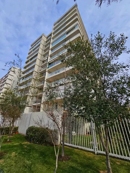 Departamento De 3 Dormitorios Y 2 Baños En Ñuñoa