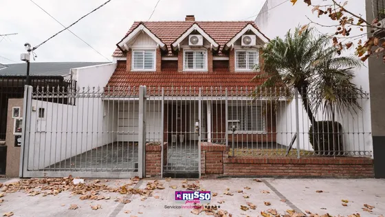 Venta Casa 5 Ambientes Ramos Mejia