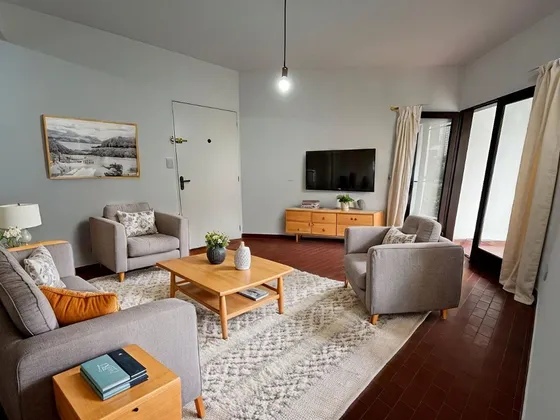 Venta Depto 3 Amb Con Balcon Y Cochera V Lynch