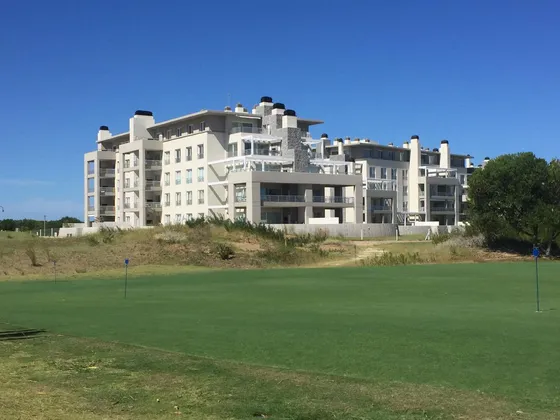 Departamento En Venta Edificio Al Golf Con Pileta | Costa Esmeralda