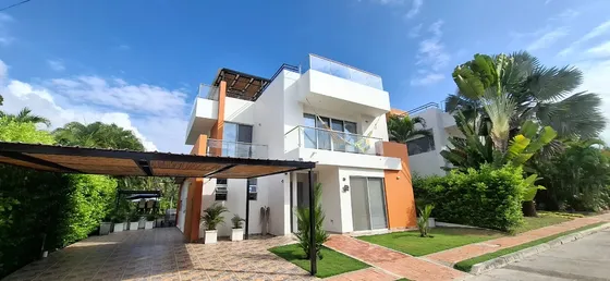Lote Con Licencia 2024 San Isidro Del Lago Anapoima