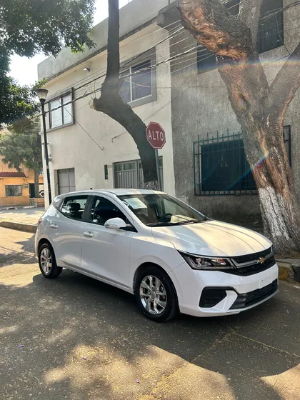 Chevrolet Aveo 1.5 Ls Mt