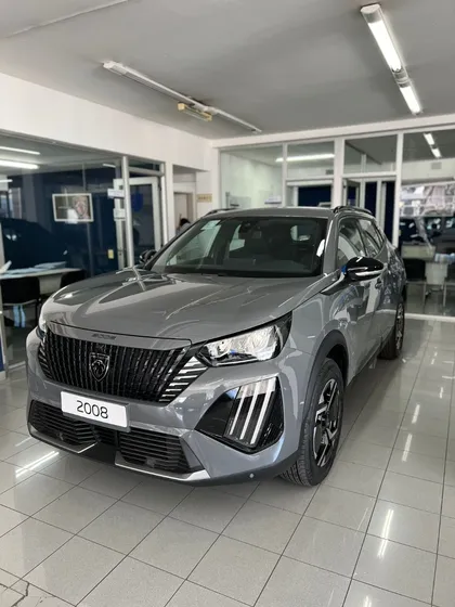 Peugeot 2008 T200 Allure Am24