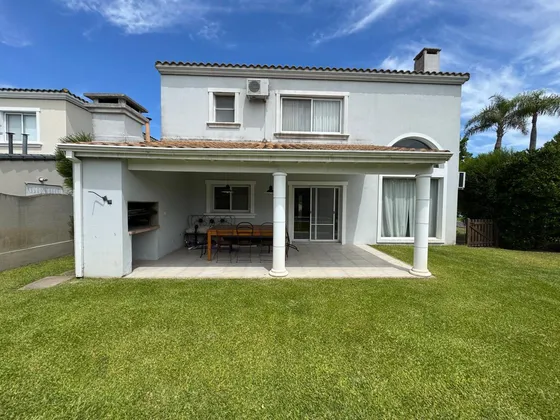 Casa En Barrancas Del Lago Nordelta, Alquiler
