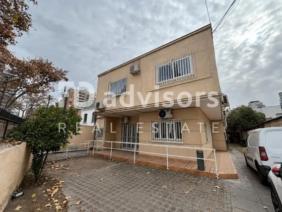 Casa Oficina En Ñuñoa 394m2 - Irarrazaval
