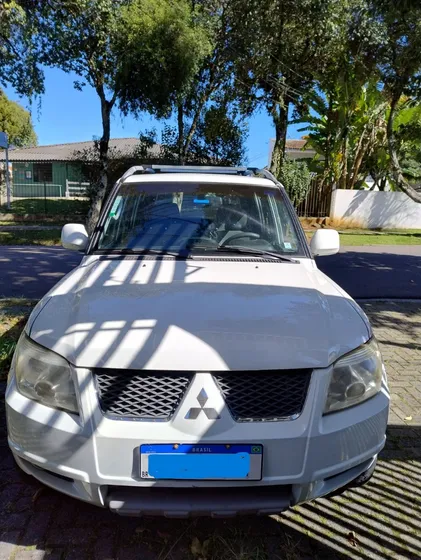 Mitsubishi Pajero Tr4 2.0 Flex Aut. 5p 4x4