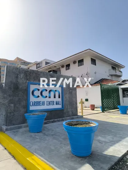 Local Comercial Ideal Para Oficina Ejecutiva En El Ccm, Porlamar, Cercano Al Cc. La Vela, Isla De Margarita Cod: 1126