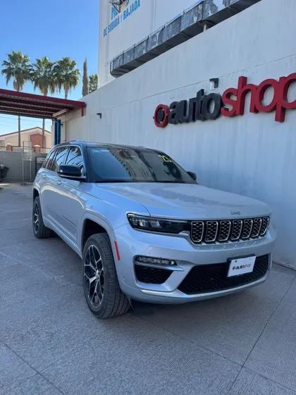 Jeep Grand Cherokee 5.7 V8 L Summit Reserve 4x4 At