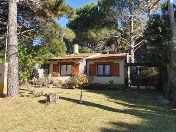 Casa De 3 Ambientes Amoblada  A 500 M Del Mar
