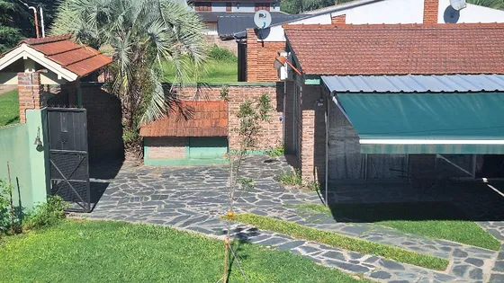 Casa Quinta En Venta 20 De Junio 