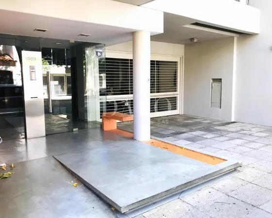Departamento 2 Amb Con Patio Venta Núñez Campos Salles 1900