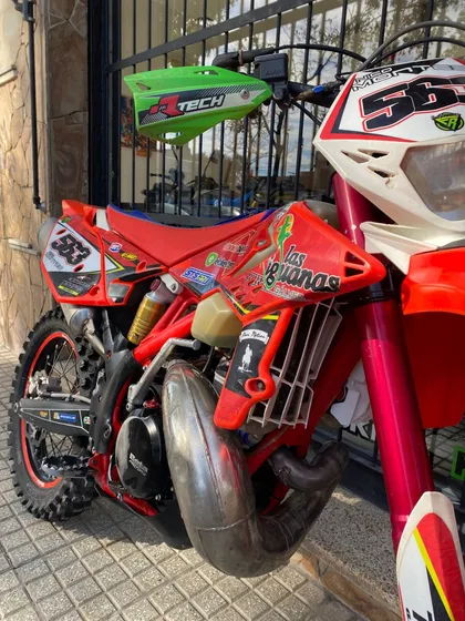 Beta 300 Rr 2t