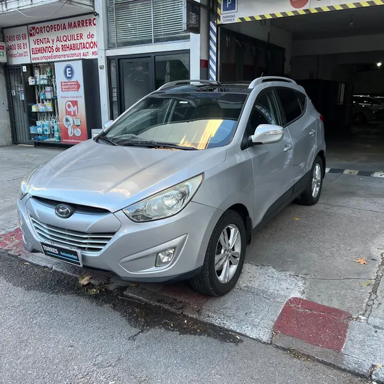 Hyundai Tucson 2.0 Gl 6at 2wd