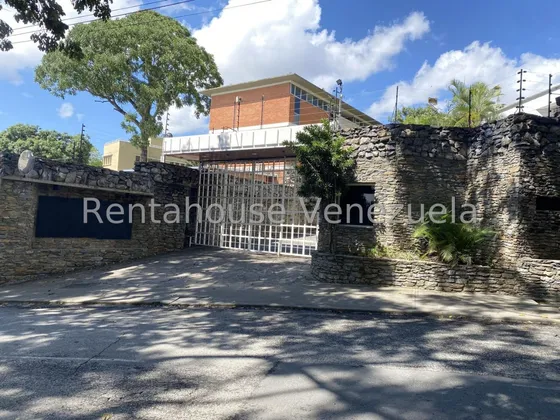Townhouse En Venta La Florida Mls25-7104 Fr