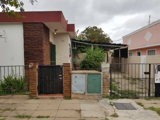 Ph 2 Y 1/2 Amb. Al Fondo Morón Sur