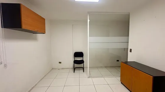 Oficina 25 M2 En Providencia Cercana A Metro