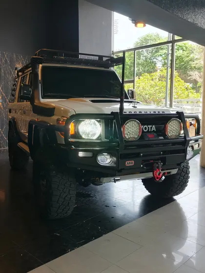 Toyota Land Cruiser 4x4