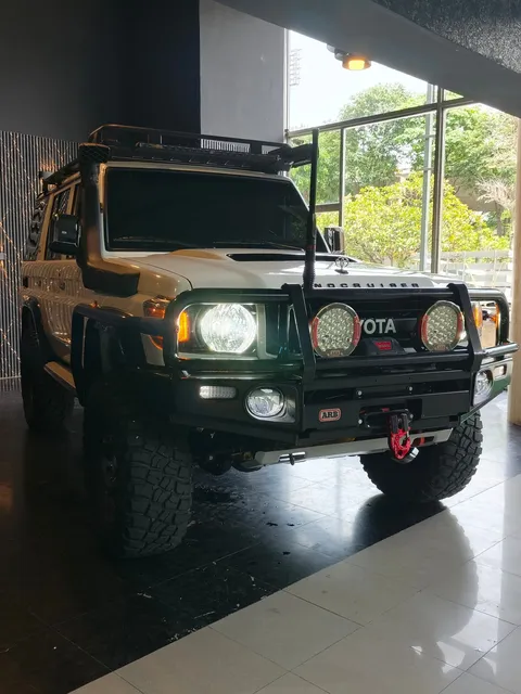 Toyota Land Cruiser 4x4