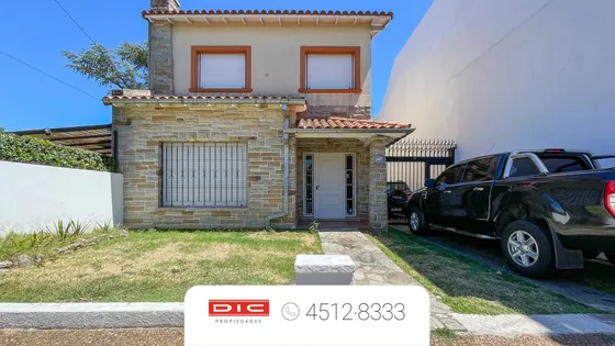 Casa 4 Dormitorios Alquiler - Carapachay