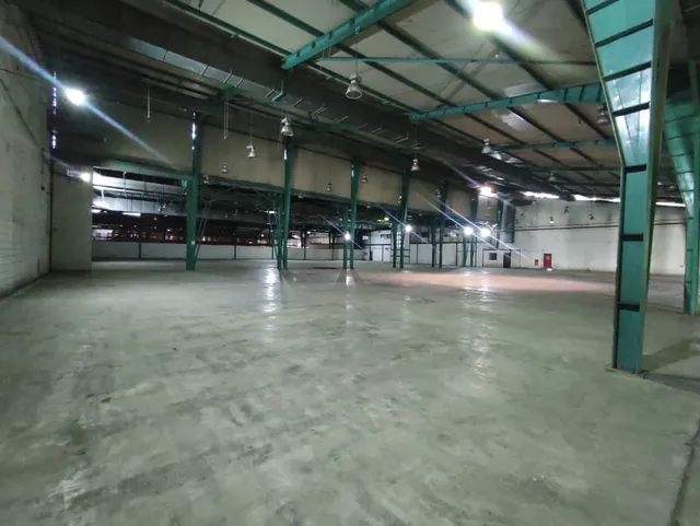 Para Clientes - Alquiler De Galpón En La Zona Industrial Municipal Sur (al)