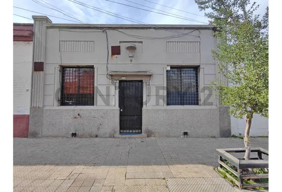 Se Arrienda Local Comercial Cercano A  Metro Ñuble