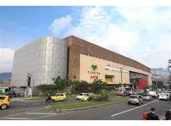 Local Centro Comercial Florida Parque Comercial 