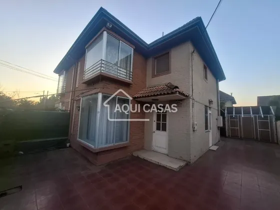 Casa 2 Pisos Altos De Quilicura