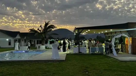 Parcela Para Eventos De Día, Piscina + Quincho, Talagante