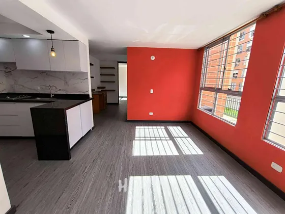 Apartamento En La Esmeralda.. 3 Habitaciones, 45 M², Id: 154298