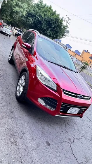 Ford Escape 2.5 Titanium At