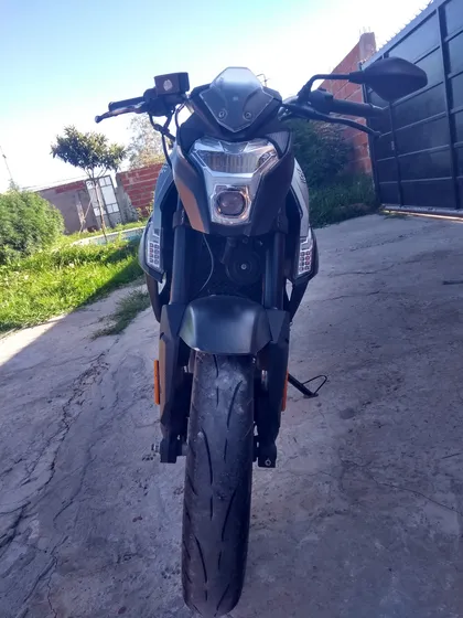 Voge 300 R Naked