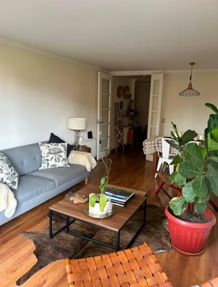 Departamento De 2d Con Buenos Espacios/rotonda Atenas