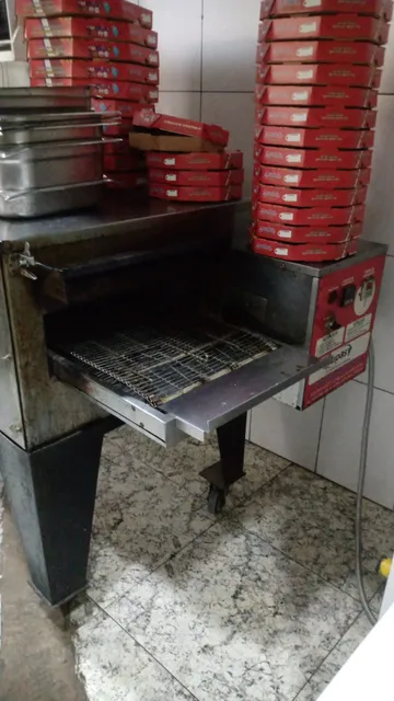 Equipamentos De Pizzaria Desmobilização.