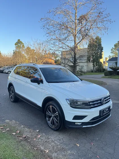 Volkswagen Tiguan Allspace 2.0 Tsi Highline Dsg