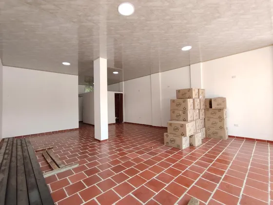 Local En Arriendo En Recta Corozal. Cod A28307