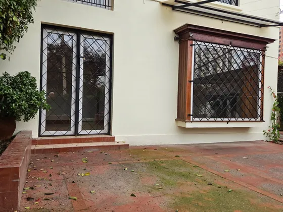 Casa 3d+1b+1bv 2est Jardin Y Patio