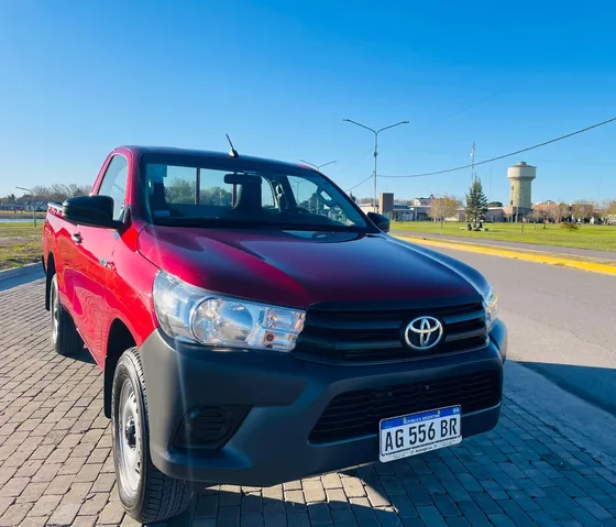 Toyota Hilux Pick-up 2.4 Cs Dx 150cv 4x4