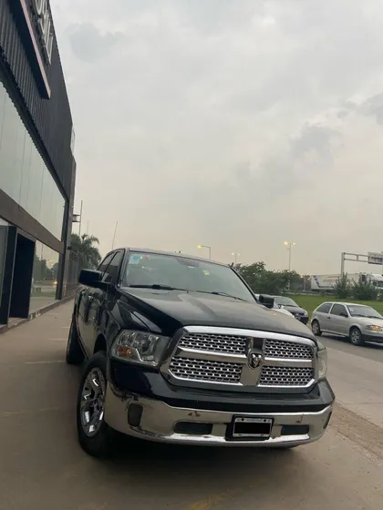 Ram 1500 5.7 Laramie Atx V8