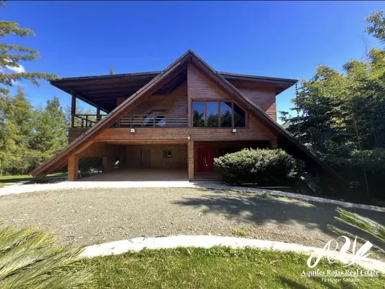 Hermosa Villa Amueblada En Manabao