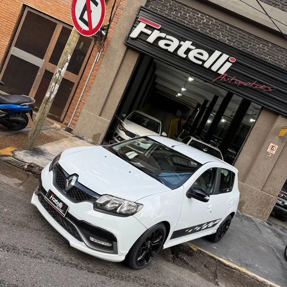 Renault Sandero 2.0 Rs 145cv