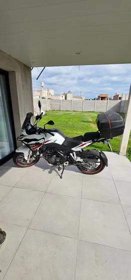 Benelli Trk 251  Modelo 2023 4400 Km  Único Dueño