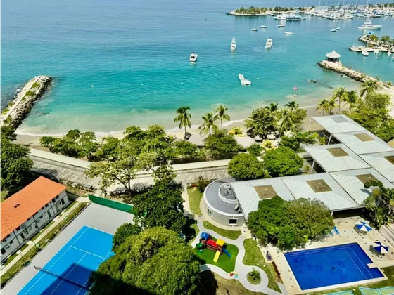 Se Vende Apto 87m2 2h/2b Playa Azul