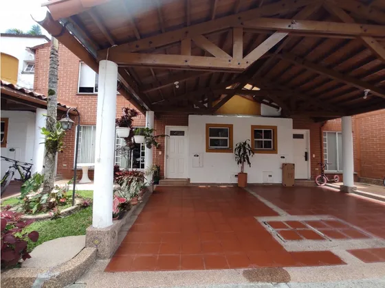 Venta Casa Conjunto Cerrado - Sector Carrera 19
