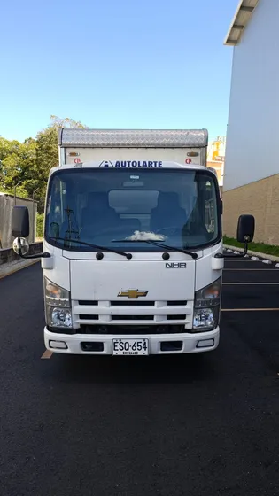 Camion Chevrolet Nhr Furgon Usado Muy Buen Estado