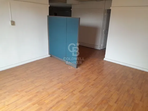 Arriendo Oficina Duplex Plaza Constitución