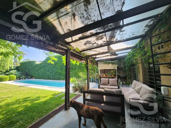 Casa En Venta Hurlingham 4 Ambientes Jardin Piscina