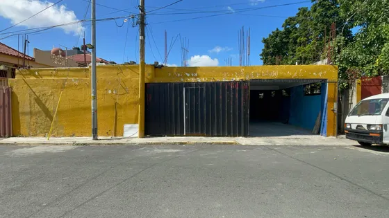 Vendo Local Comercial En El Almirante Sede